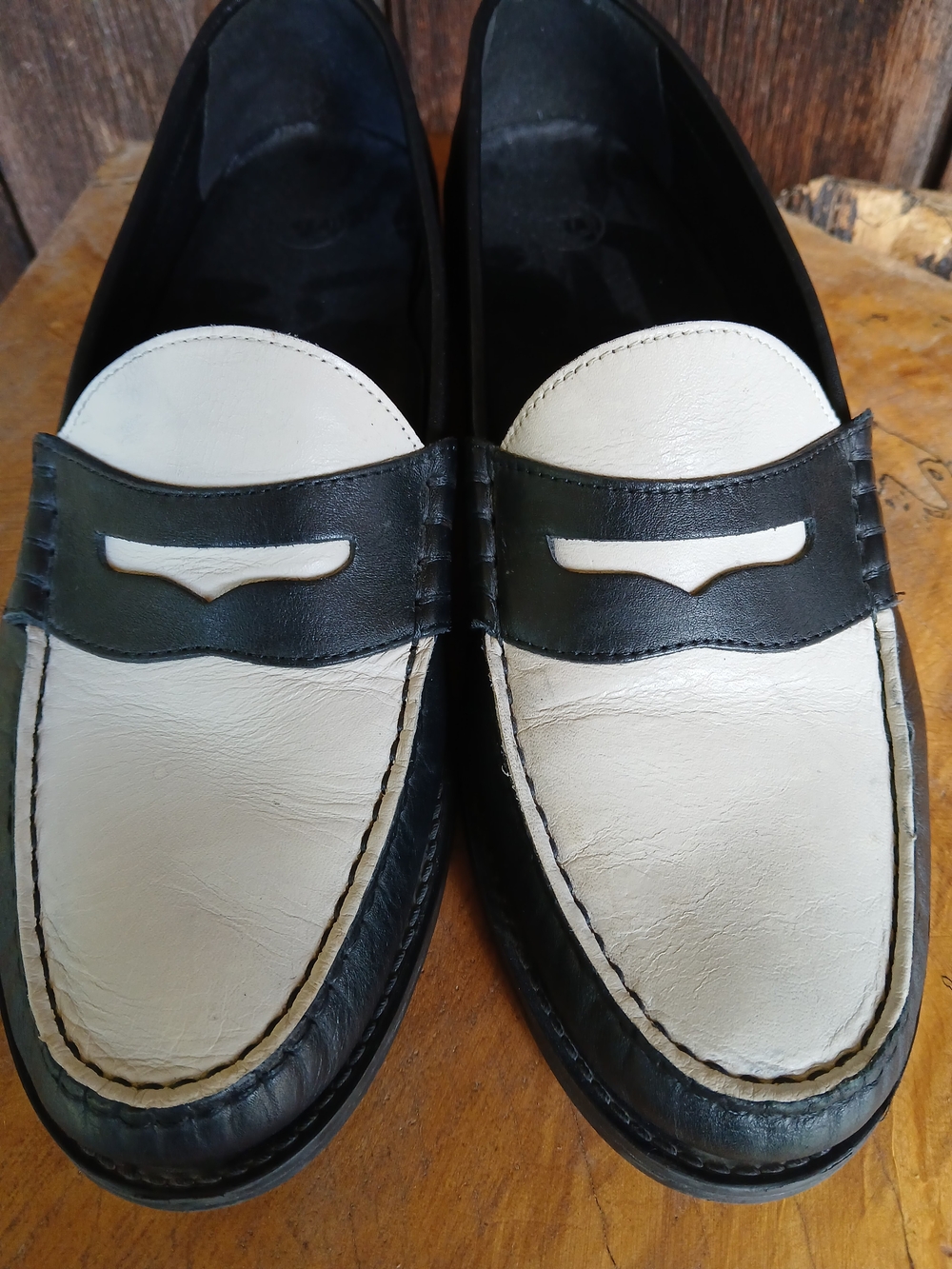 Classic Massimo Dutti Black and White Men’s Leather Penny Loafers - Picture 3 of 6